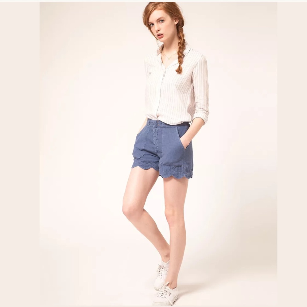 NWT MiH Jeans The Scallop Shorts in Blue